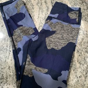 Aerie chill play move leggings 7/8